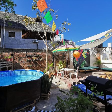 Margaritas Hostel Puerto Vallarta Buitenkant foto